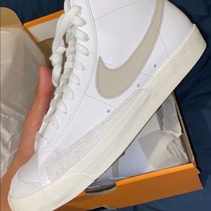 Nike Blazers Mid 77’ vintage SOLD ON MERCARI